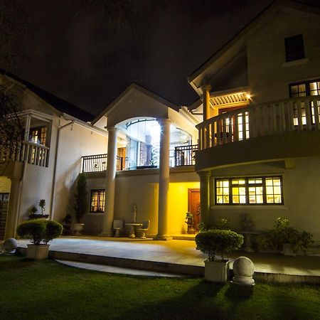 Hotel Aristo Manor Richards Bay Exterior foto