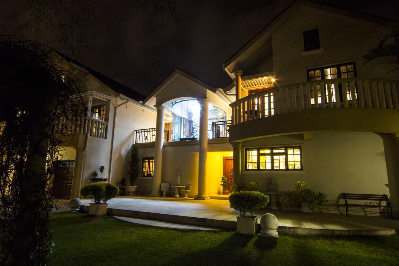 Hotel Aristo Manor Richards Bay Exterior foto
