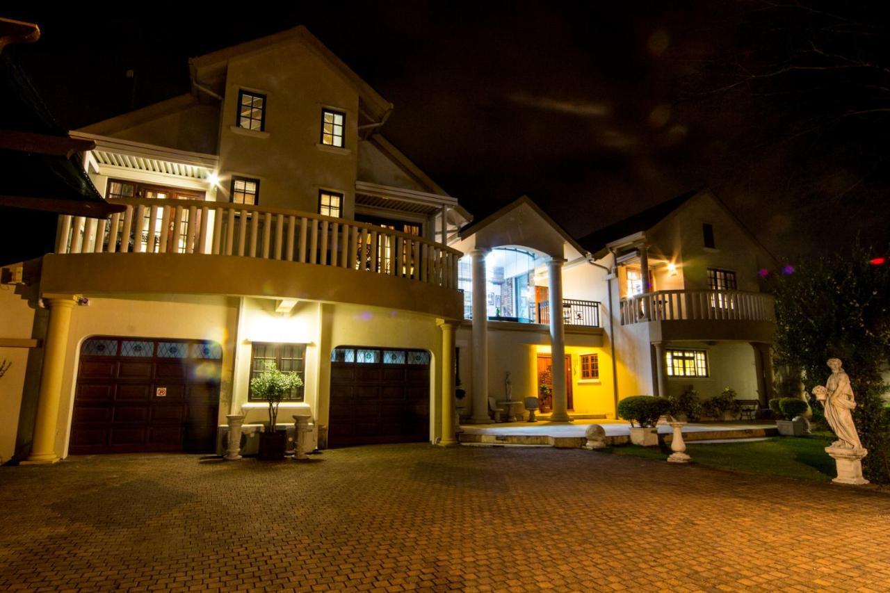 Hotel Aristo Manor Richards Bay Exterior foto
